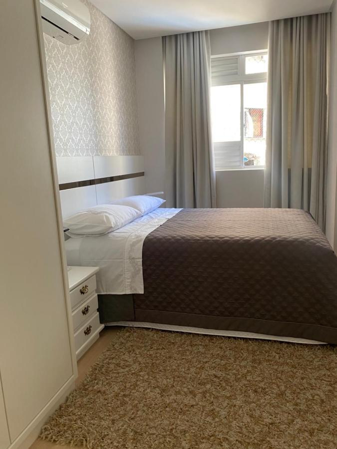 Apartamento Beira Mar Com Excelente Localizacao *