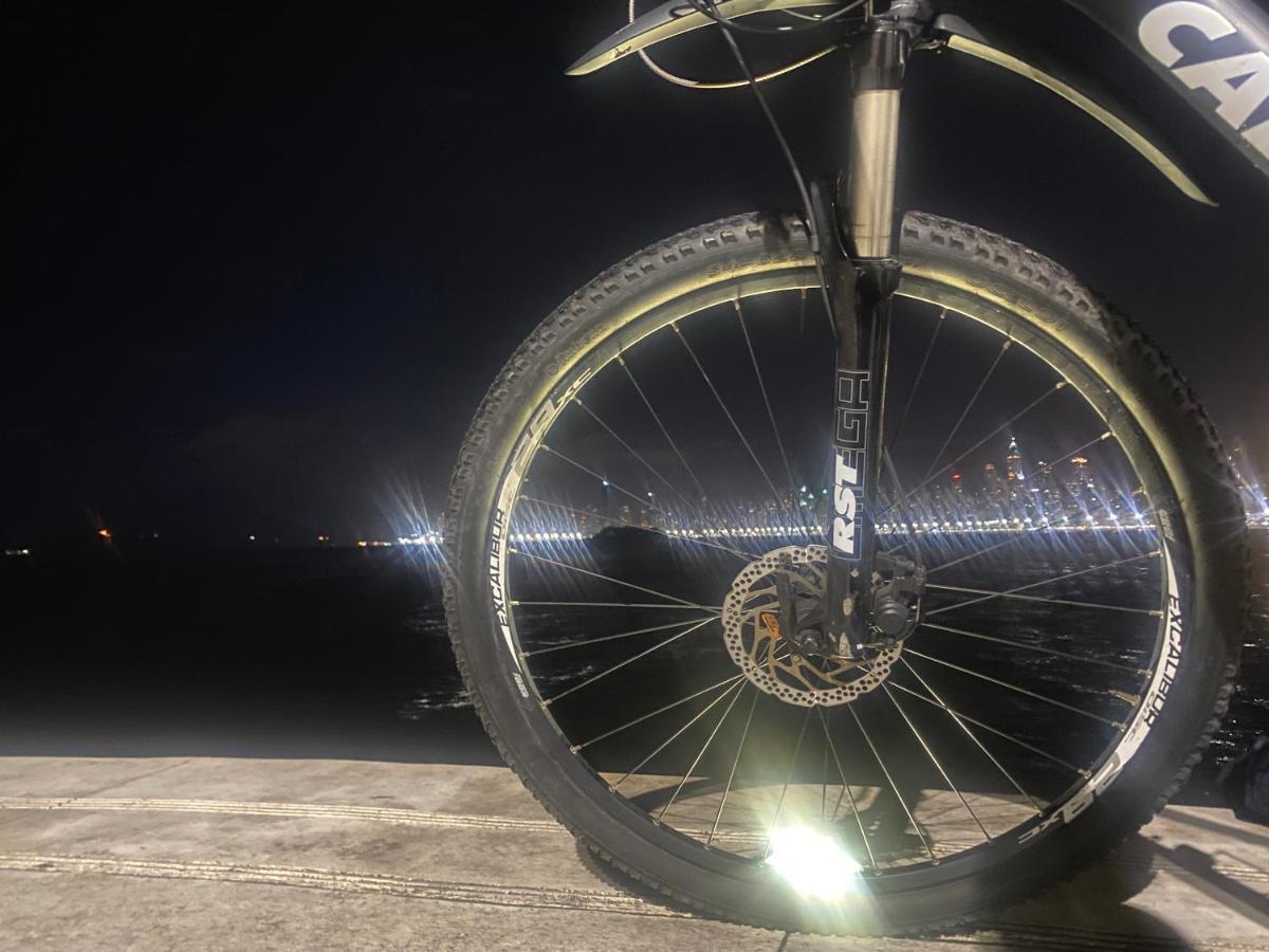 Beira Mar Com Excelente Localizacao *