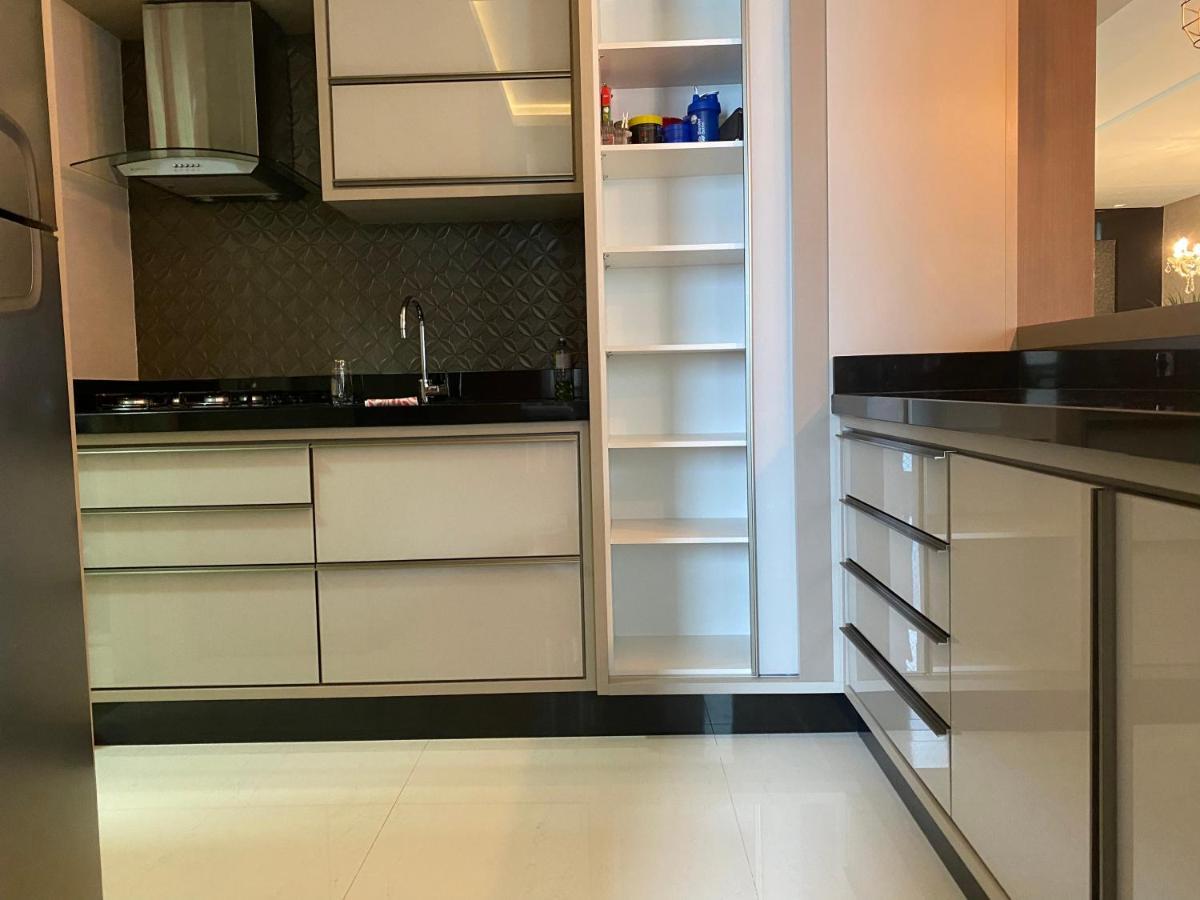 Apartamento Beira Mar Com Excelente Localizacao Balneario Camboriu
