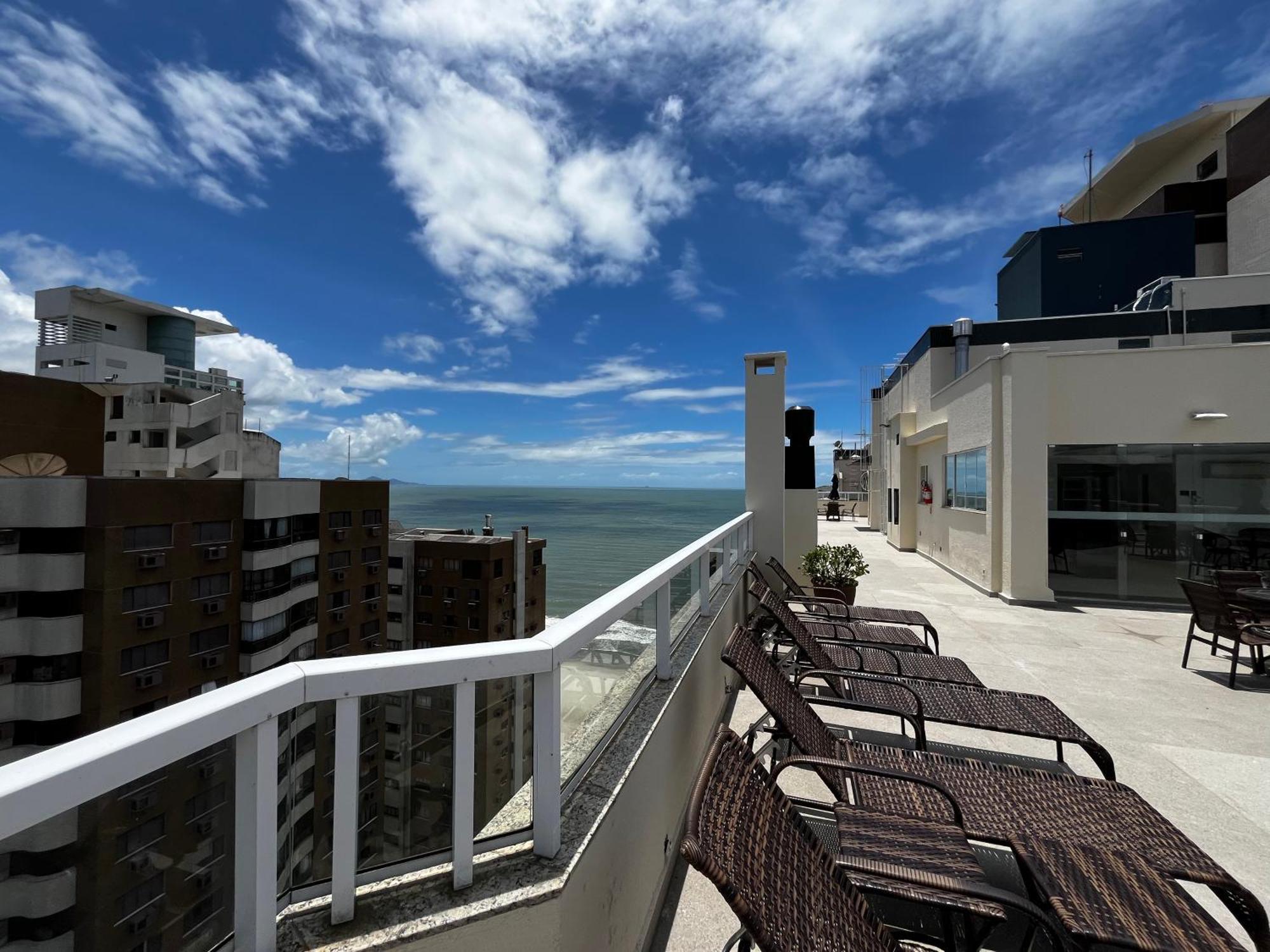 Beira Mar Com Excelente Localizacao *