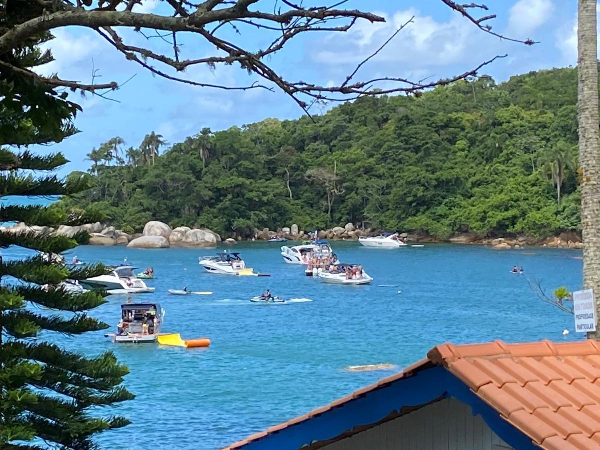 Apartamento Beira Mar Com Excelente Localizacao *
