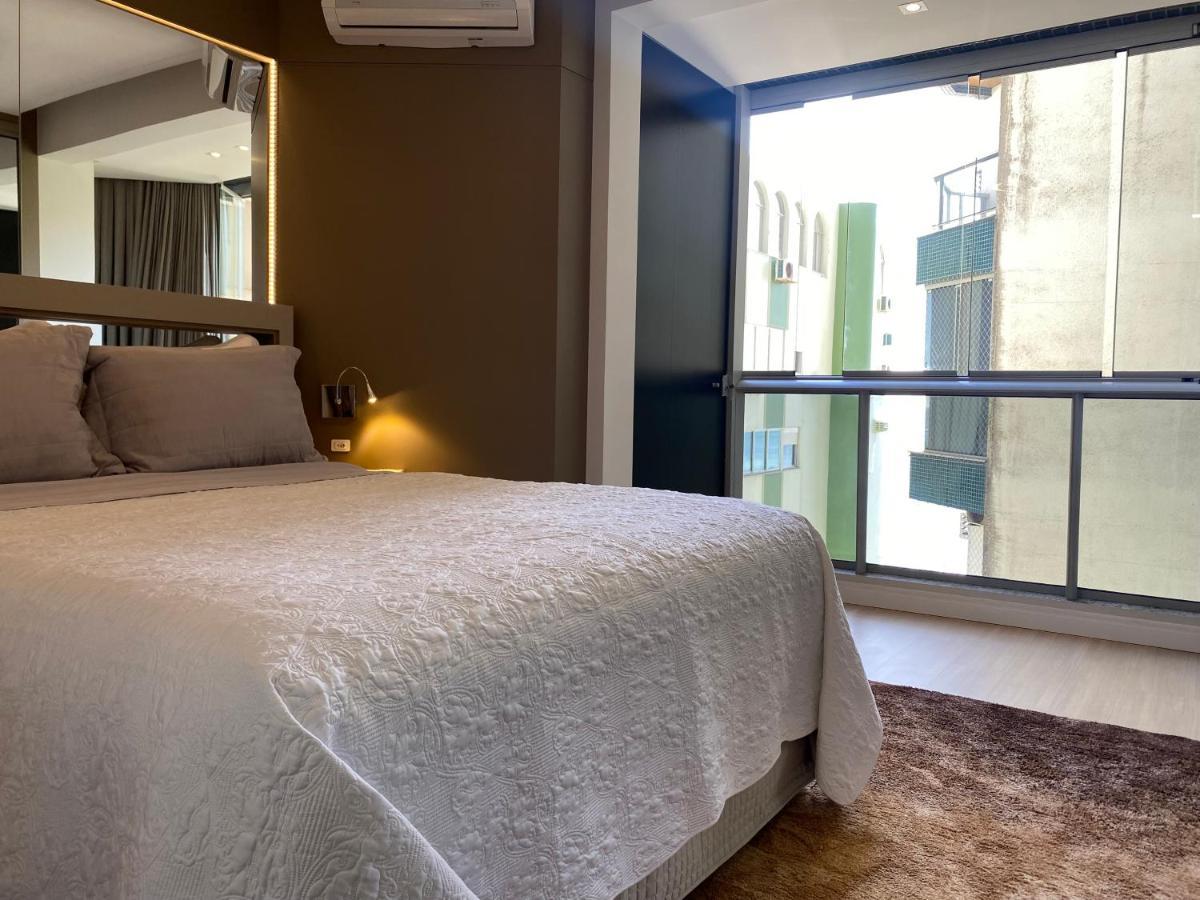 Apartamento Beira Mar Com Excelente Localizacao Balneario Camboriu