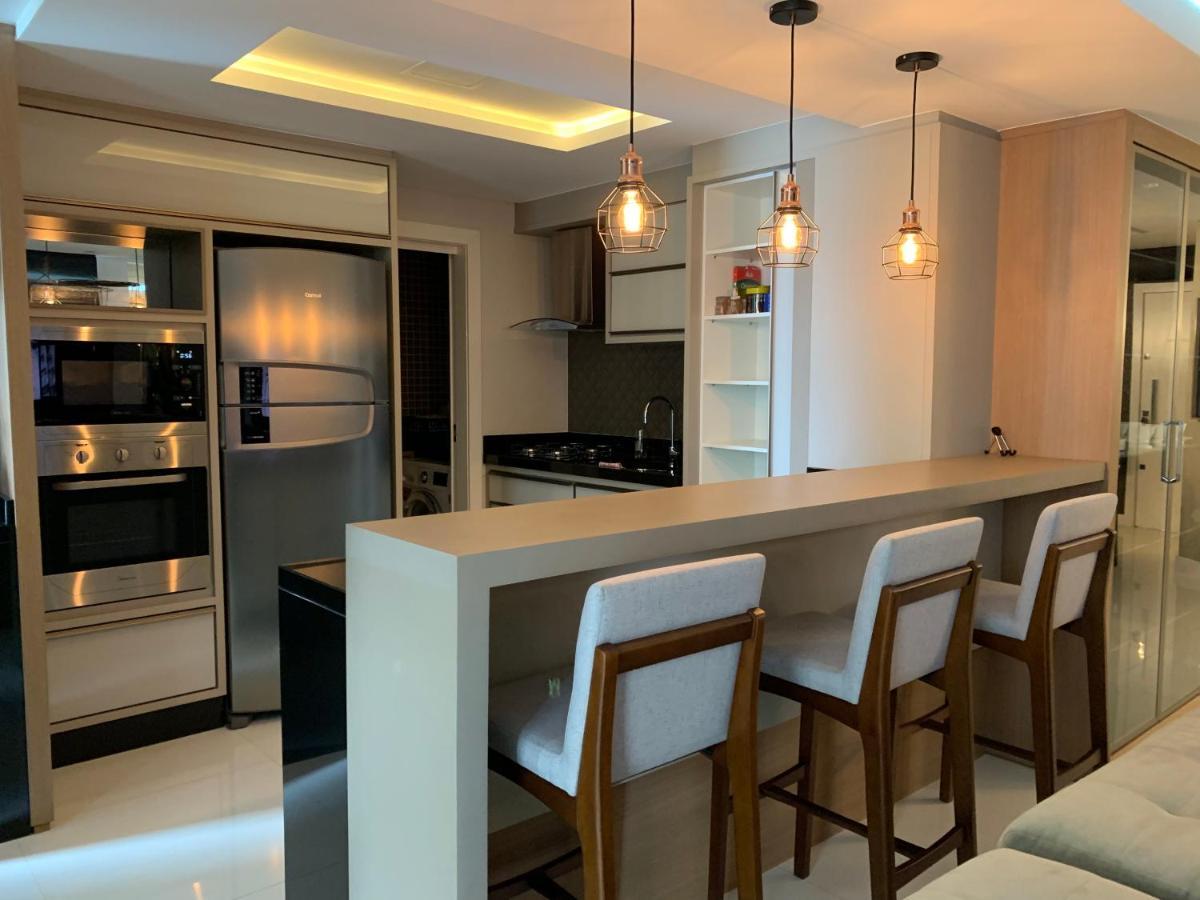 Apartamento Beira Mar Com Excelente Localizacao